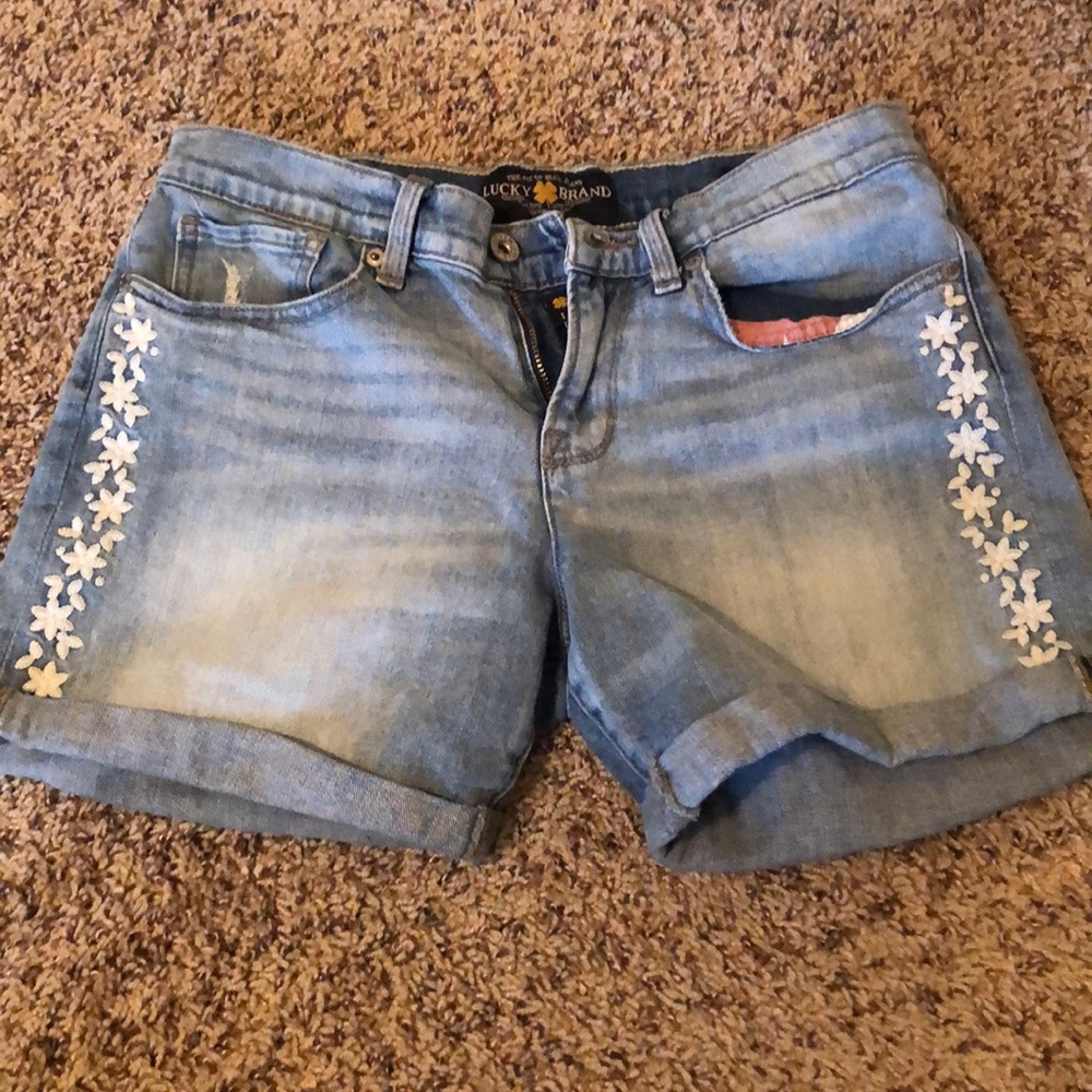 Lucky Brand floral embroidered shorts
